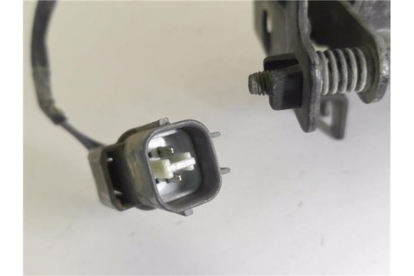Recambio de faro antiniebla izquierdo para honda hr-v (gh) 1.6 16v 4wd referencia OEM IAM E4021010  