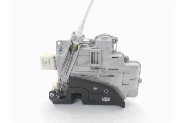 Recambio de cierre electromagnetico delantero derecho para audi a3 sportback (8pa) 2.0 tdi ambiente referencia OEM IAM 4F1837016