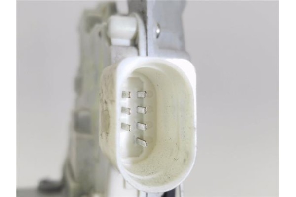 Recambio de cierre electromagnetico delantero derecho para audi a3 sportback (8pa) 2.0 tdi ambiente referencia OEM IAM 4F1837016