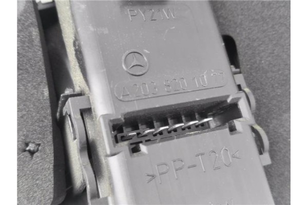 Recambio de piloto trasero izquierdo para mercedes-benz clase c (bm 203) sportcoupe 1.8 c 200 compressor (203.742) referencia OE