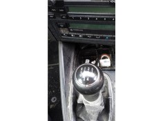 volkswagen golf iv berlina (1j1) del año 2003