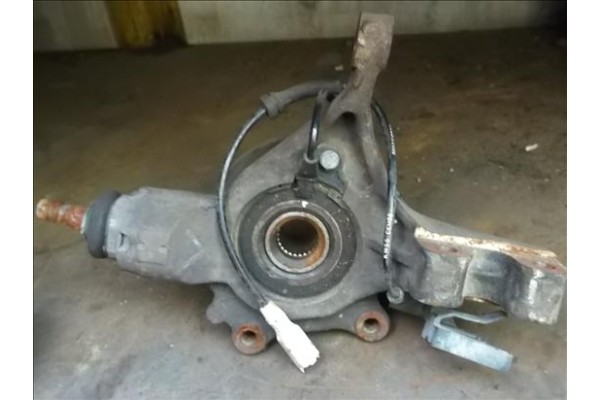 Recambio de mangueta delantero izquierda para citroen c4 berlina 1.4 16v referencia OEM IAM   