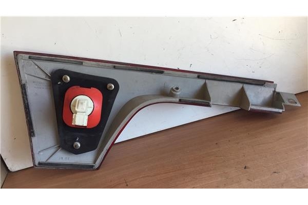 Recambio de piloto trasero derecho para seat cordoba berlina (6k2) 1.4 clx referencia OEM IAM 5059  