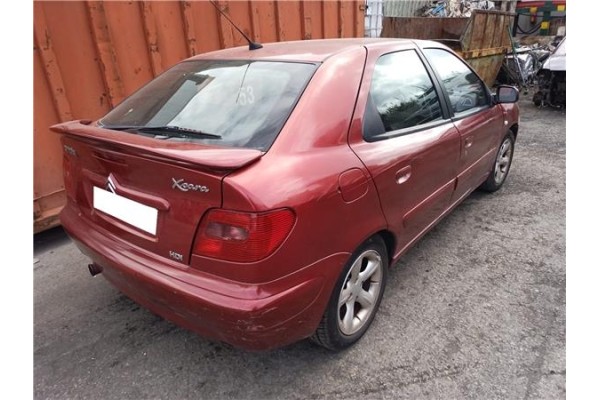 citroen xsara berlina del año 2001