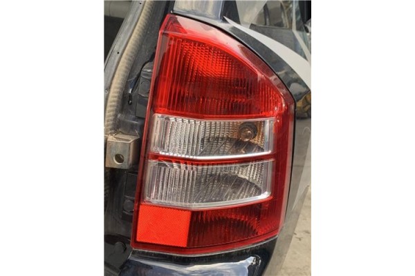 Recambio de piloto trasero derecho para jeep compass (mk) 2.0 sport referencia OEM IAM 05303882AG  