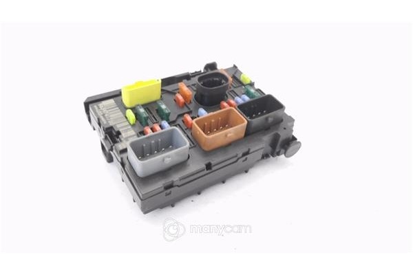 Recambio de caja fusibles/rele para citroen c2 1.4 hdi referencia OEM IAM 6500FH 9659741780  Recambio de caja fusibles/rele para citroen c2 1.4 hdi referencia OEM IAM 6500FH 9659741780