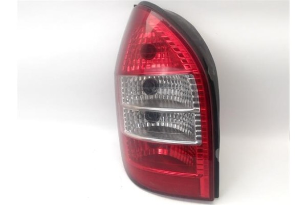 Recambio de piloto trasero izquierdo para opel zafira a 2.2 dti 16v referencia OEM IAM   