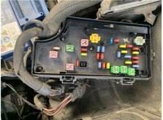 Recambio de caja fusibles/rele para jeep compass (mk) 2.0 sport referencia OEM IAM 68028007AD  