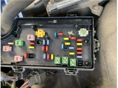 Recambio de caja fusibles/rele para jeep compass (mk) 2.0 sport referencia OEM IAM 68028007AD  