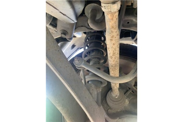 Recambio de amortiguador trasero izquierdo para jeep compass (mk) 2.0 sport referencia OEM IAM 05105179AG  