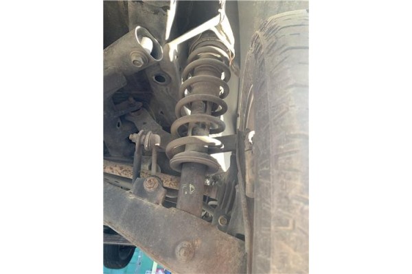 Recambio de amortiguador trasero derecho para jeep compass (mk) 2.0 sport referencia OEM IAM 05105179AG  