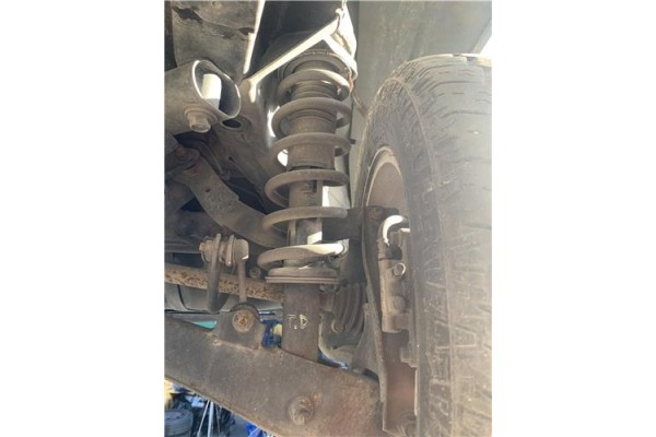 Recambio de amortiguador trasero derecho para jeep compass (mk) 2.0 sport referencia OEM IAM 05105179AG  