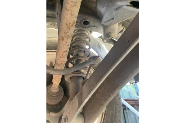 Recambio de amortiguador trasero derecho para jeep compass (mk) 2.0 sport referencia OEM IAM 05105179AG  