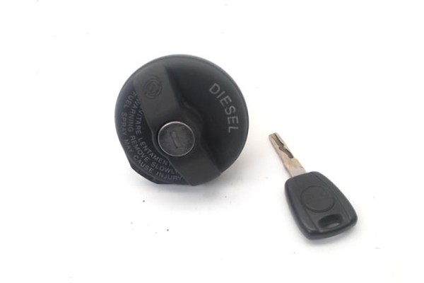 Recambio de tapon combustible para peugeot bipper 1.4 básico referencia OEM IAM   