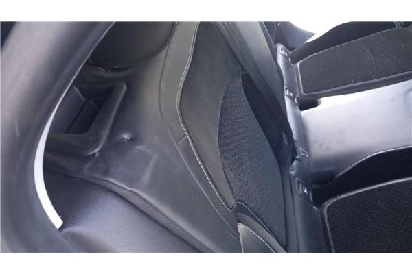 Recambio de juego asientos para renault megane iv berlina 5p 1.2 experience referencia OEM IAM 870507629R 870504253R 