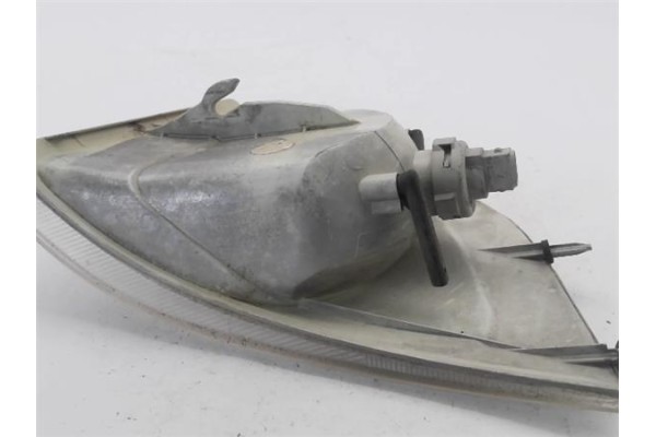 Recambio de intermitente delantero dcho para volvo s40 berlina 1.9 d referencia OEM IAM   