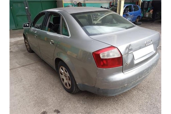 audi a4 berlina (8e) del año 2003