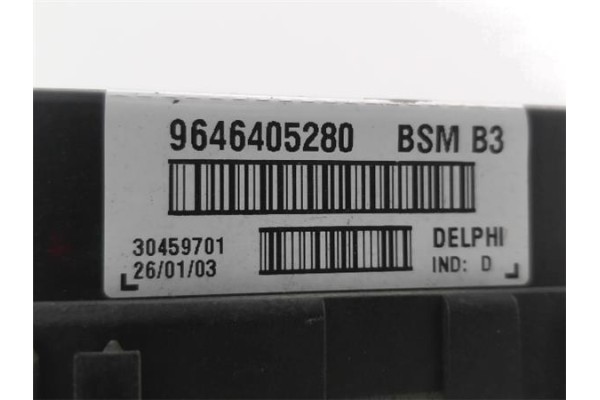Recambio de caja fusibles/rele para peugeot 307 (3a/c) 2.0 hdi 110 referencia OEM IAM 9646405280 30459701 