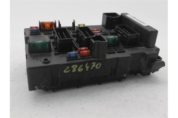Recambio de caja fusibles/rele para peugeot 307 (3a/c) 2.0 hdi 110 referencia OEM IAM 9646405280 30459701 