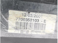 Recambio de faro delantero izquierdo para renault master ii furgón (fd) 2.2 dci 90 referencia OEM IAM 7700352103E 7701044518 