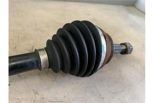 Recambio de palier delantero izquierdo para citroen c4 cactus 1.5 business class referencia OEM IAM 9801048580  