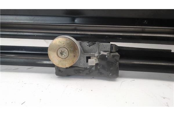 Recambio de mecanismo elevalunas trasero izquierdo para bmw serie 5 berlina (e39) referencia OEM IAM 360152  