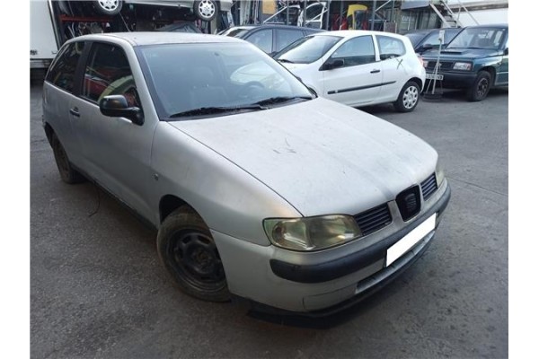 seat ibiza (6k1) del año 2000