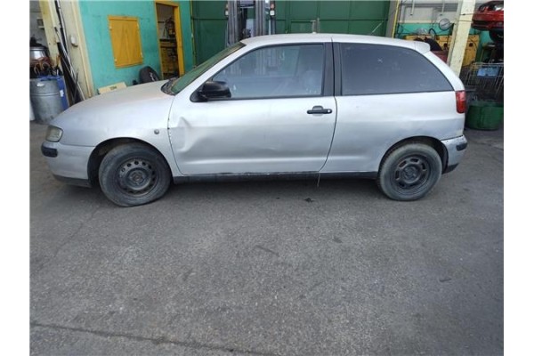 seat ibiza (6k1) del año 2000
