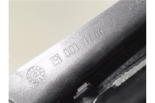 Recambio de piloto trasero izquierdo para smart crossblade 0.6 crossblade referencia OEM IAM 0011644 423141L 