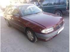 opel astra f berlina del año 1994