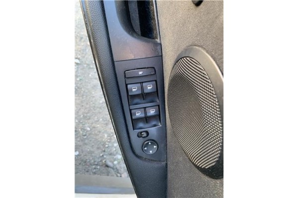 Recambio de mando elevalunas delantero izquierdo para bmw serie 3 berlina (e90) 3.0 330d referencia OEM IAM 61319217332  