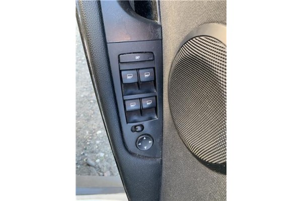 Recambio de mando elevalunas delantero izquierdo para bmw serie 3 berlina (e90) 3.0 330d referencia OEM IAM 61319217332  