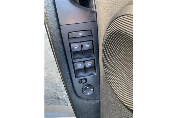Recambio de mando elevalunas delantero izquierdo para bmw serie 3 berlina (e90) 3.0 330d referencia OEM IAM 61319217332  