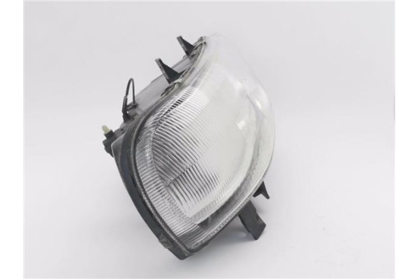 Recambio de faro delantero dcho para renault master ii furgón (fd) 2.2 dci 90 referencia OEM IAM 7701044520 952802A02HC 
