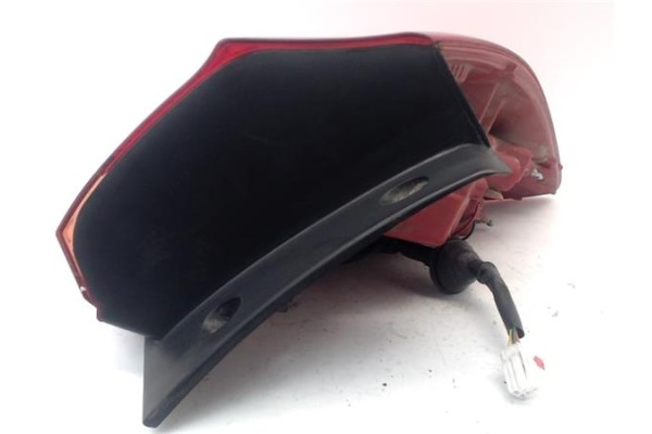 Recambio de piloto trasero izquierdo para kia ceed (ed) 1.4 referencia OEM IAM   