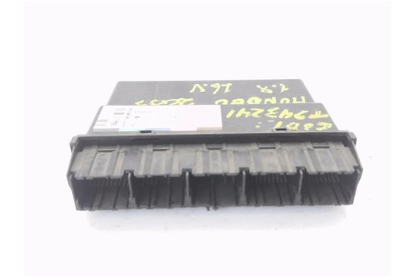 Recambio de centralita para ford mondeo iii sedán (b4y) 1.8 16v referencia OEM IAM 1S7T15K600GA  