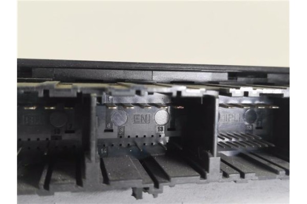 Recambio de centralita para ford mondeo iii sedán (b4y) 1.8 16v referencia OEM IAM 1S7T15K600GA  