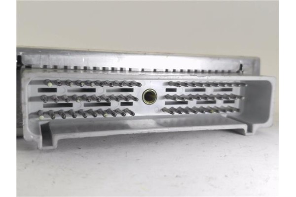 Recambio de centralita para ford sierra berlina 2.0 referencia OEM IAM 88BB12A650AB  