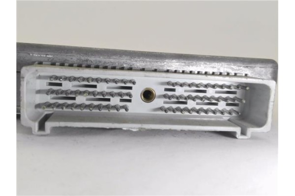 Recambio de centralita para ford sierra berlina 2.8 xr 4x4 referencia OEM IAM 92BB12A650HA  