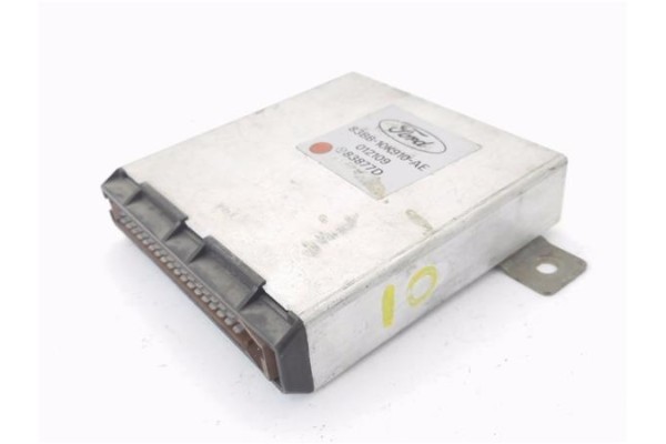 Recambio de centralita para ford sierra berlina 2.0 cl referencia OEM IAM 83BB10K910AE 83877D 