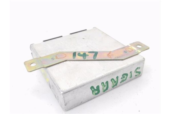 Recambio de centralita para ford sierra berlina 2.0 cl referencia OEM IAM 83BB10K910AE 83877D 