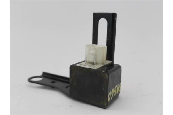 Recambio de sensor impacto para toyota yaris (ncp1/nlp1/scp1) 1.4 d-4d referencia OEM IAM   