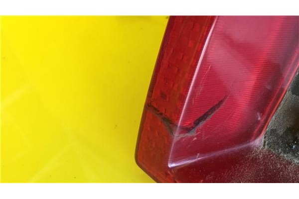 Recambio de piloto trasero derecho para audi coupe (8b3) 2.0 básico referencia OEM IAM 895945695 29610002 