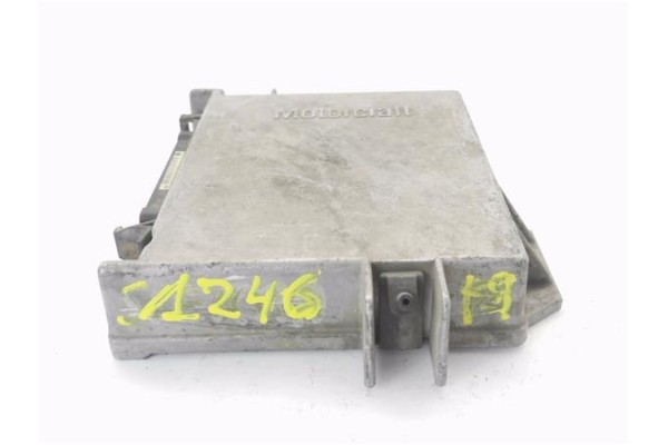 Recambio de centralita para ford sierra berlina 2.0 cl referencia OEM IAM 85GB12A297CB 43523 