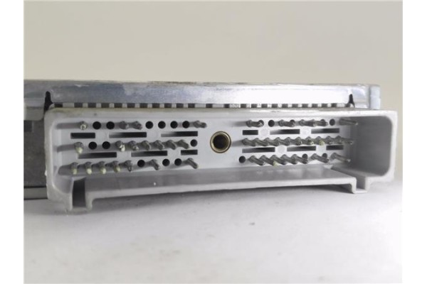 Recambio de centralita para ford sierra berlina 2.0 cl referencia OEM IAM 85BB12A650CA  