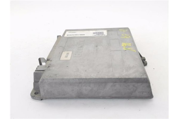 Recambio de centralita para renault r 19 berl. con portón (b/c53) 1.8 16v (b/c53d) referencia OEM IAM 7700742849 S101261101D 
