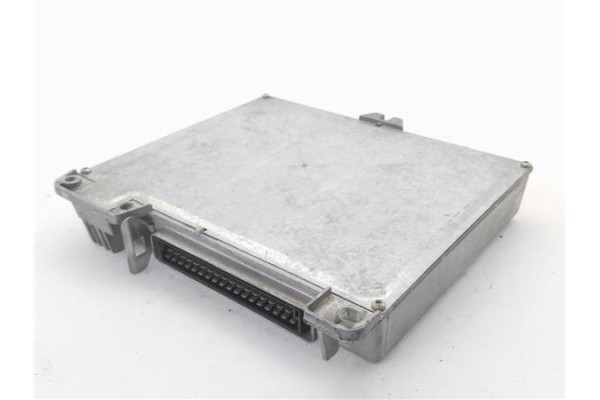 Recambio de centralita para renault r 19 berl. con portón (b/c53) 1.8 16v (b/c53d) referencia OEM IAM 7700742849 S101261101D 