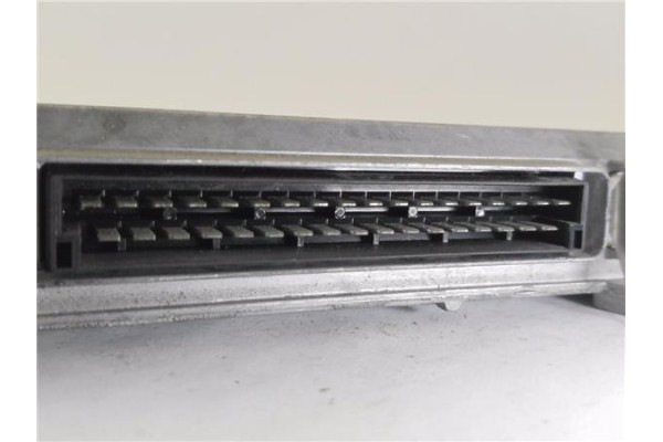 Recambio de centralita para renault r 19 berl. con portón (b/c53) 1.8 16v (b/c53d) referencia OEM IAM 7700742849 S101261101D 