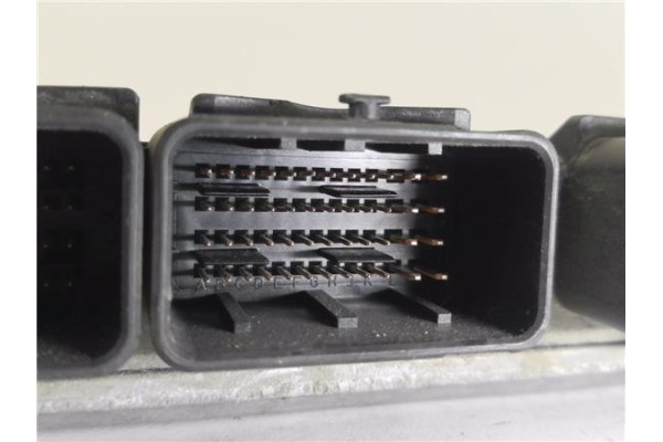 Recambio de centralita para citroen xsara picasso 2.0 hdi referencia OEM IAM 9647693180 281011084 