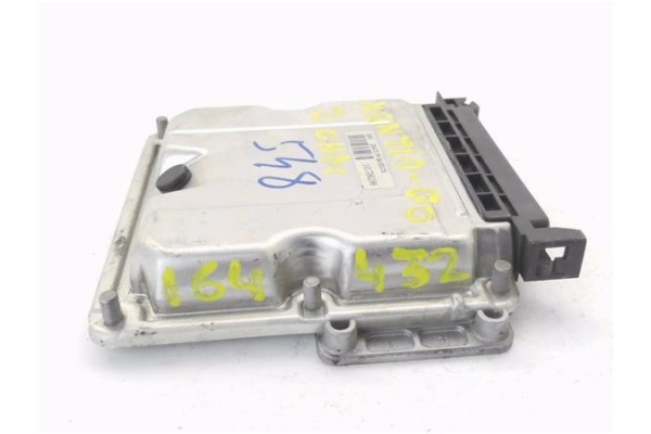 Recambio de centralita para citroen xantia berlina 2.0 hdi 109 referencia OEM IAM 9636254880 281010251 